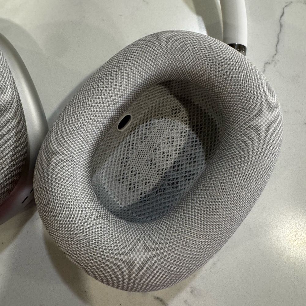Apple AirPods Max - Picture 5 of 7